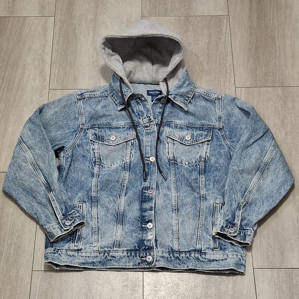 Women’s Arizona Jean Co Size Medium Distressed Denim Jean Jacket Hooded